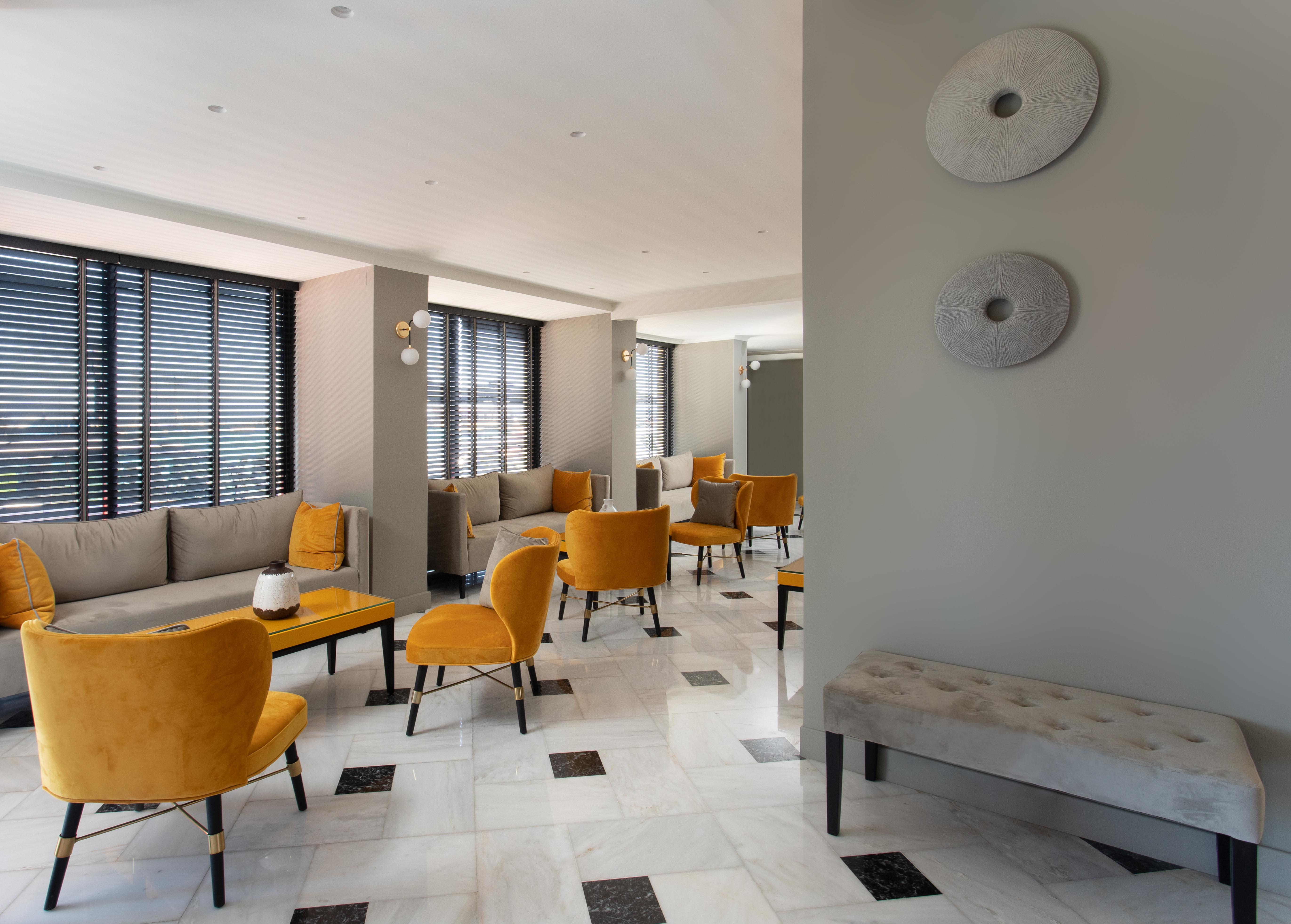 Pantheon City Hotel Gythio Exterior foto